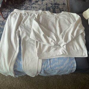 Zenana Outfitters White Set